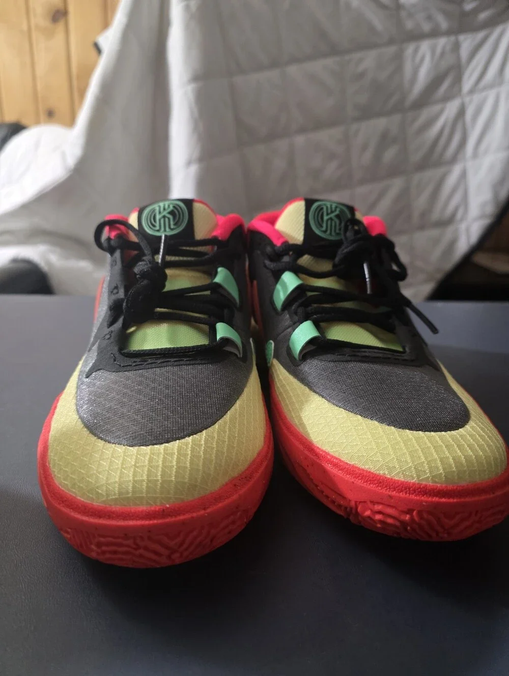 Nike Kyrie 8 GO Size 6.5yt8w Athletic Sneakers — Neon Yellow & Red